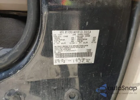 2002 Ford Excursion from USA, damaged, VIN 1FMMU42892EB65675